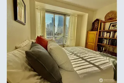 1221 Minor Avenue #410, Seattle, WA 98101 - Photo 17