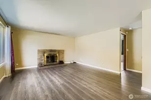 14630 3rd Ave SW, Burien, WA 98166 - Photo 3