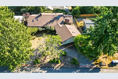 12455 SE 26th Place, Bellevue, WA 98005 - Photo 7