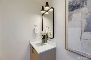 5715 35th Ave NE, Seattle, WA 98105 - Photo 11