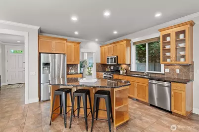 928 Secord Court, Camano Island, WA 98282 - Photo 9