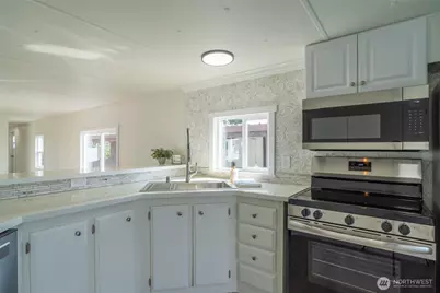 1908 W Marina Drive #9, Moses Lake, WA 98837 - Photo 15