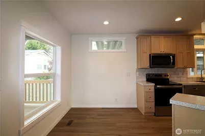 3213 S 182nd Place #215, SeaTac, WA 98188 - Photo 7