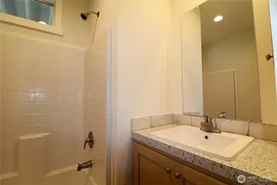 3213 S 182nd Place #215, SeaTac, WA 98188 - Photo 15