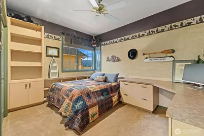 3829 E Lake Sammamish Shore Lane SE, Sammamish, WA 98075 - Photo 23