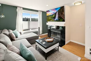 3224 21st Ave W, Seattle, WA 98199 - Photo 3