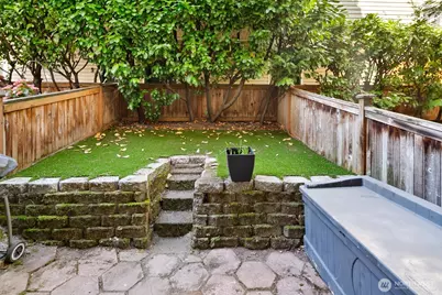 3224 21st Avenue W #B, Seattle, WA 98199 - Photo 17