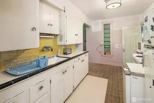 5202 35th Ave SW, Seattle, WA 98126 - Photo 17