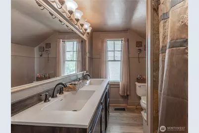 529 Douglas Street, Wenatchee, WA 98801 - Photo 31