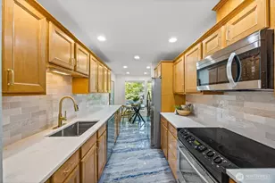 17442 NE 40th Pl, Redmond, WA 98052 - Photo 9