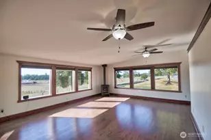 7737 Bordeaux Vista Ln SW, Olympia, WA 98512 - Photo 9