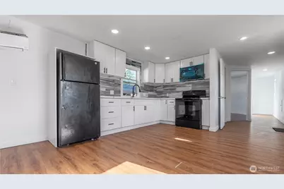 8311 19th Avenue Ct E #27, Tacoma, WA 98404 - Photo 3