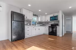 8311 19th Ave Ct E, Tacoma, WA 98404 - Photo 3