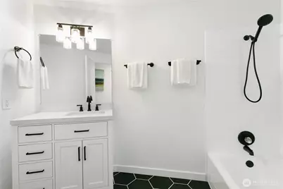 1845 N Hawthorne Drive, Tacoma, WA 98406 - Photo 23