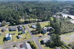 45 S Third St, Pacific Beach, WA 98571 - Photo 25