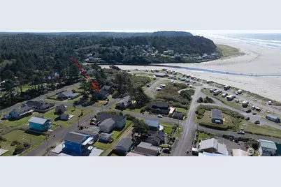 45 S Third Street, Pacific Beach, WA 98571 - Photo 31