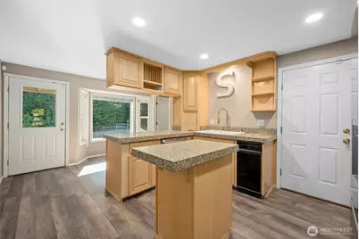 34502 98th Avenue S, Roy, WA 98580 - Photo 7