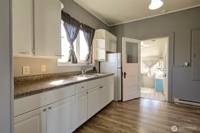 1017 W Marion Street, Aberdeen, WA 98520 - Photo 9