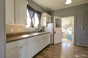 1017 W Marion St, Aberdeen, WA 98520 - Photo 9