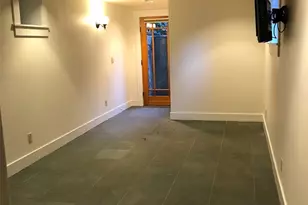 9380 Ferncliff Ave NE, Bainbridge Island, WA 98110 - Photo 29