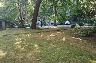 9380 Ferncliff Ave NE, Bainbridge Island, WA 98110 - Photo 33