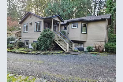 9380 Ferncliff Avenue NE, Bainbridge Island, WA 98110 - Photo 3