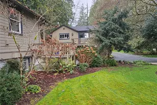 9380 Ferncliff Ave NE, Bainbridge Island, WA 98110 - Photo 35