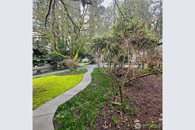 9380 Ferncliff Avenue NE, Bainbridge Island, WA 98110 - Photo 37