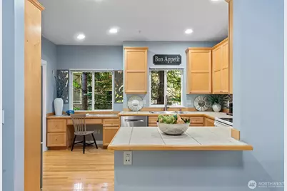 17928 NE 90th Street, Redmond, WA 98052 - Photo 11