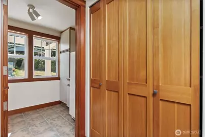 1015 Aqua Vista Lane, Camano Island, WA 98282 - Photo 19