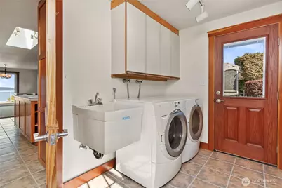 1015 Aqua Vista Lane, Camano Island, WA 98282 - Photo 25