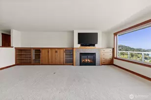 1015 Aqua Vista Ln, Camano Island, WA 98282 - Photo 11