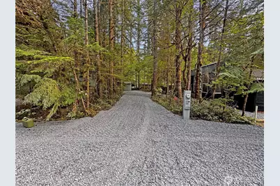 59 4 Christmas Tree Circle, Deming, WA 98244 - Photo 1