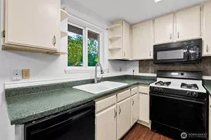 2510 17th Ave NW, Olympia, WA 98502 - Photo 7