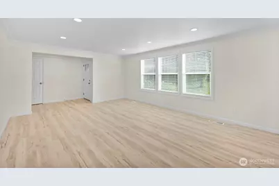 4901 Delta Lane SE, Tumwater, WA 98501 - Photo 5