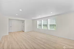 4901 Delta Ln SE, Tumwater, WA 98501 - Photo 5