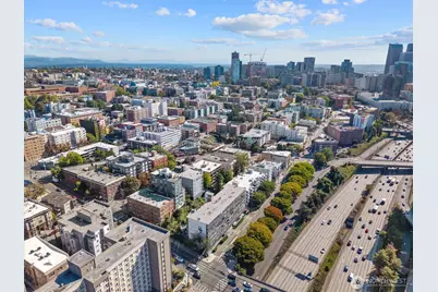 1740 Melrose Avenue #203, Seattle, WA 98122 - Photo 29