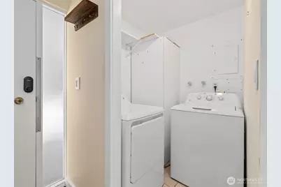 1740 Melrose Avenue #203, Seattle, WA 98122 - Photo 15