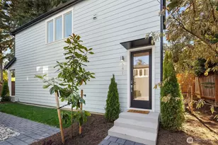 641 18th Ave W, Kirkland, WA 98033 - Photo 15