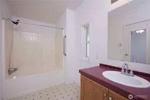 808 SE Mockingbird Dr, College Place, WA 99324 - Photo 23