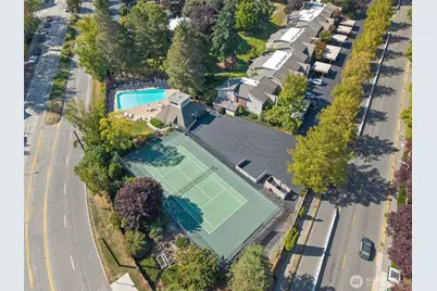 6423 Sand Point Way NE, Seattle, WA 98115 - Photo 39