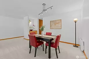 6423 Sand Point Way NE, Seattle, WA 98115 - Photo 11