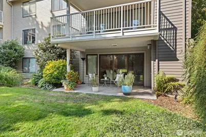6423 Sand Point Way NE, Seattle, WA 98115 - Photo 29