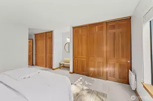 6423 Sand Point Way NE, Seattle, WA 98115 - Photo 21