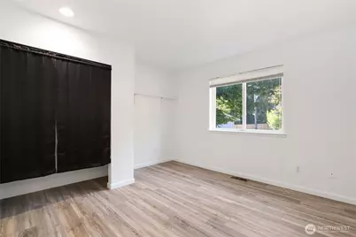 910 NW Leisure Lane, Bremerton, WA 98311 - Photo 19