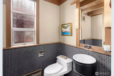 2466 Westlake Avenue N #5, Seattle, WA 98109 - Photo 25