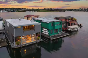 2466 Westlake Ave N, Seattle, WA 98109 - Photo 3