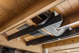 2466 Westlake Ave N, Seattle, WA 98109 - Photo 17