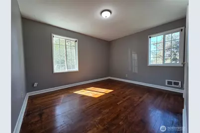 10603 12th Avenue SW, Seattle, WA 98146 - Photo 7