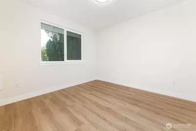 6314 Valley Avenue E, Fife, WA 98424 - Photo 11